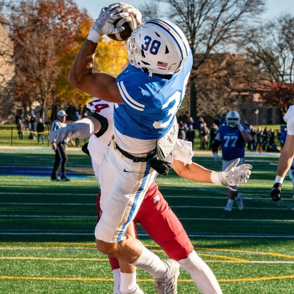A Collegiate Wide Receiver’s Successful Return From Injury